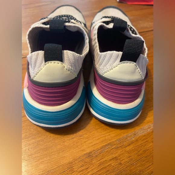 Zara slip on sneakers - Picture 2 of 3